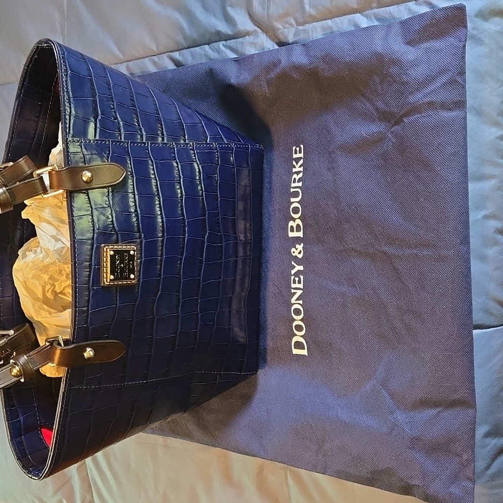 Dooney & Bourke Exotic Leather Purse - Picture 13 of 13